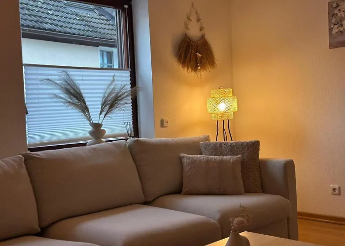 Casaba -260 Qm-2 Floors- 7 Rooms-free Private Parking-house With Garden