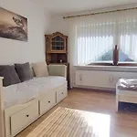 Prázdninový dům Casaba -260 Qm-2 Floors- 7 Rooms-free Private Parking-house With Garden