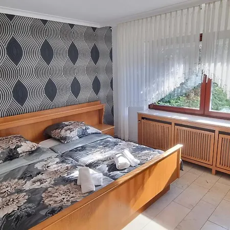 Holiday home Casaba -260 Qm-2 Floors- 7 Rooms-free Private Parking-house With Garden