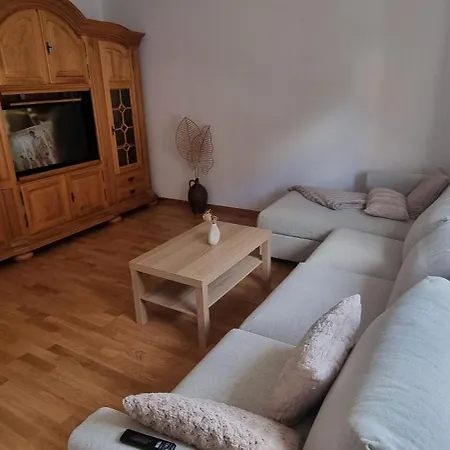 Casaba -260 Qm-2 Floors- 7 Rooms-free Private Parking-house With Garden هانوفر