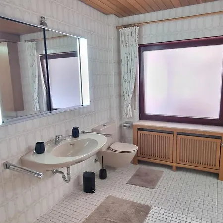 Casaba -260 Qm-2 Floors- 7 Rooms-free Private Parking-house With Garden هانوفر