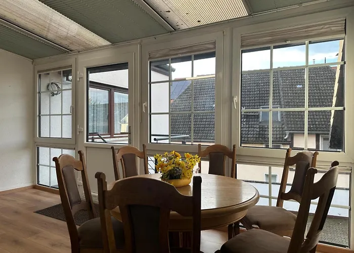 Feriehus Casaba -260 Qm-2 Floors- 7 Rooms-free Private Parking-house With Garden *